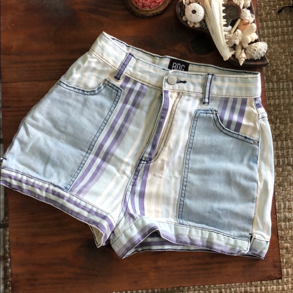 Striped BDG mom high rise shorts